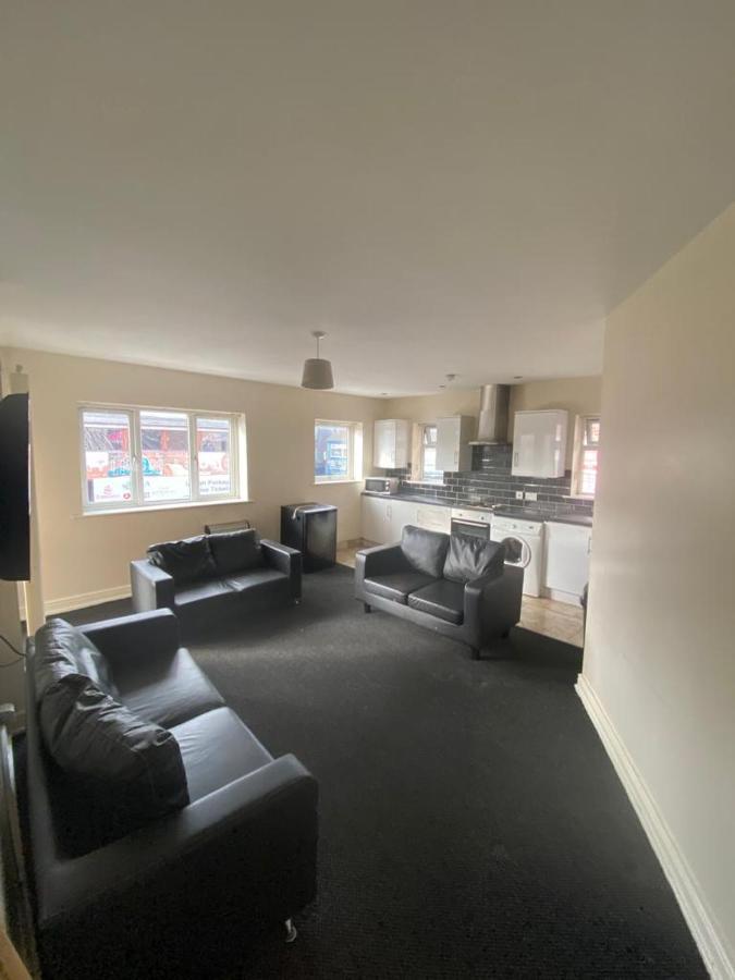 Ferienwohnung Cosy Living Camberley Exterior foto